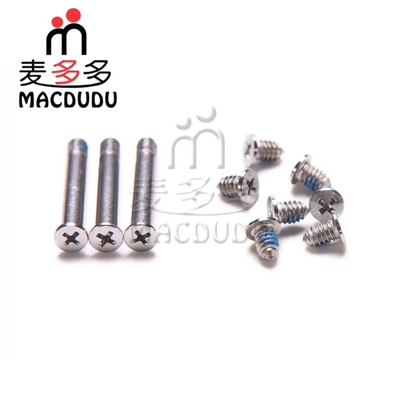 A1278 bottom screws 2