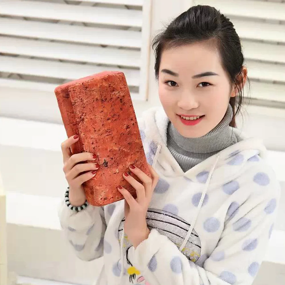 Spoof Novelty Portable Neck Simulation Red Brick Travel Hollow Office Props Nap Pillow Vent Decorative Funny Toy
Spoof Novelty Portable Neck Simulation Red Brick Travel Hollow Office Props Nap Pillow Vent Decorative Funny Toy