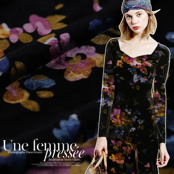 Europe and the United States autumn flocking silk velvet fabric for dress cheongsam tissu au metre telas patchwork DIY christmas
Europe and the United States autumn flocking silk velvet fabric for dress cheongsam tissu au metre telas patchwork DIY christmas