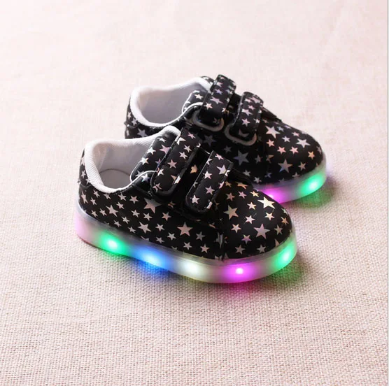 kids shoes with light fashion season baby tenis boys trainer girls shoes child fashion LED star breathable luminous sneaker
kids shoes with light fashion season baby tenis boys trainer girls shoes child fashion LED star breathable luminous sneaker