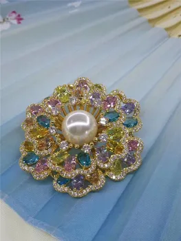 wholesale Alluring multicolor New Style Austria Zircon Inlay 12mm white shell Pearl Brooch Scarf Clips Breastpin pendant Brp061
wholesale Alluring multicolor New Style Austria Zircon Inlay 12mm white shell Pearl Brooch Scarf Clips Breastpin pendant Brp061
