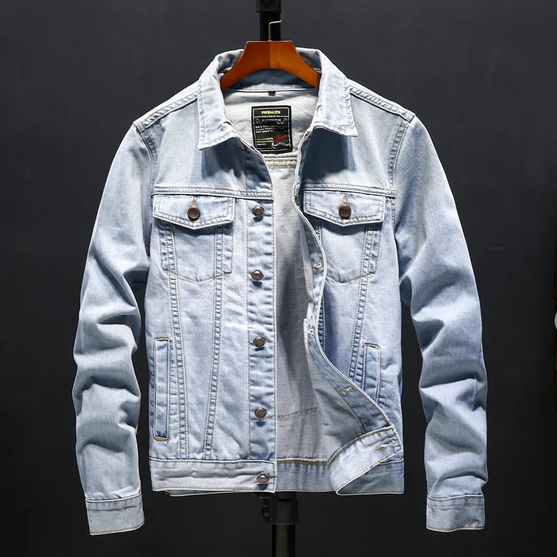 2019 light blue denim jacket male restoring ancient ways new fashion, cultivate one's morality letters printing denim jacket
2019 light blue denim jacket male restoring ancient ways new fashion, cultivate one's morality letters printing denim jacket
