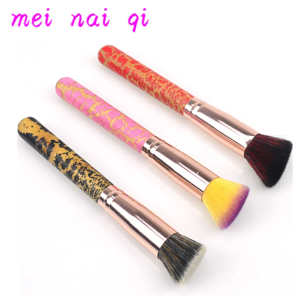 Brand 1 PCS Face Makeup Brush Beauty Makeup Tools Face Foundation Powder Brighten Concealer Cosmetics Blending Soft Brushes
Brand 1 PCS Face Makeup Brush Beauty Makeup Tools Face Foundation Powder Brighten Concealer Cosmetics Blending Soft Brushes