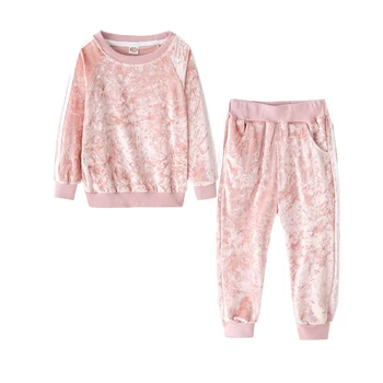 2019 Spring Girls Tracksuit Suit Corduroy Thick Kids Clothes set Children Casual Velvet Sports Suit Fashion Outerwear Girl Sets
2019 Spring Girls Tracksuit Suit Corduroy Thick Kids Clothes set Children Casual Velvet Sports Suit Fashion Outerwear Girl Sets