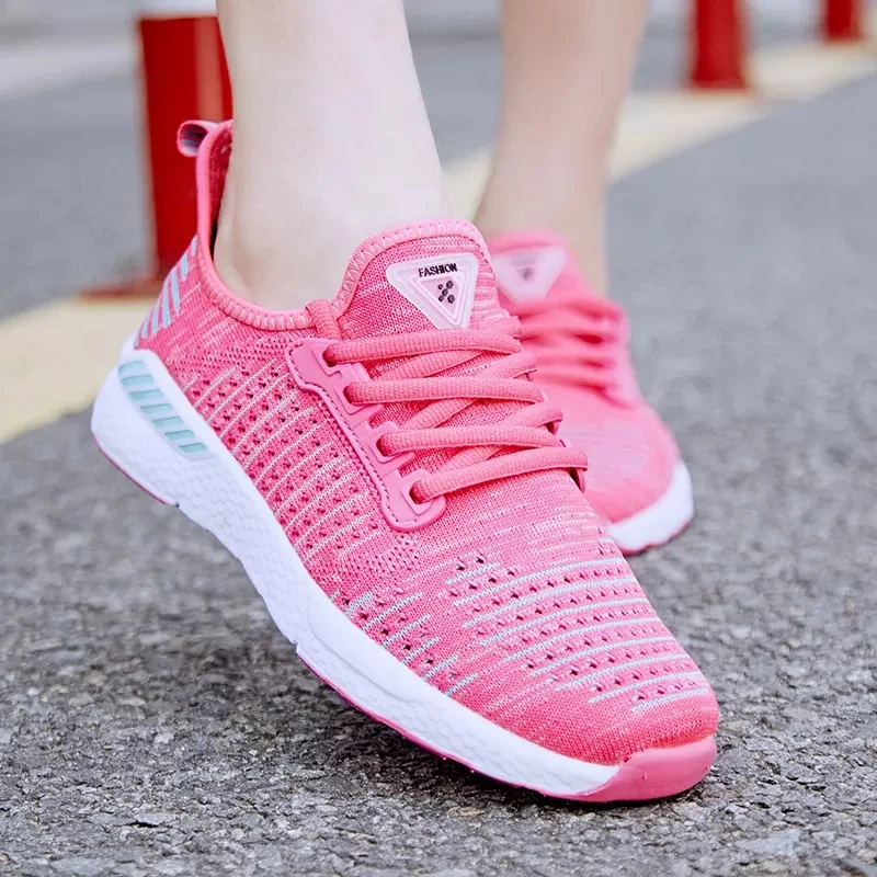 Summer Men Shoes Lac-up Mesh Men Casual Shoes Lightweight Comfortable Breathable Couple Walking Sneakers Feminino Zapatos 16 HTB1paRmadzvK1RkSnfoq6zMwVXaX