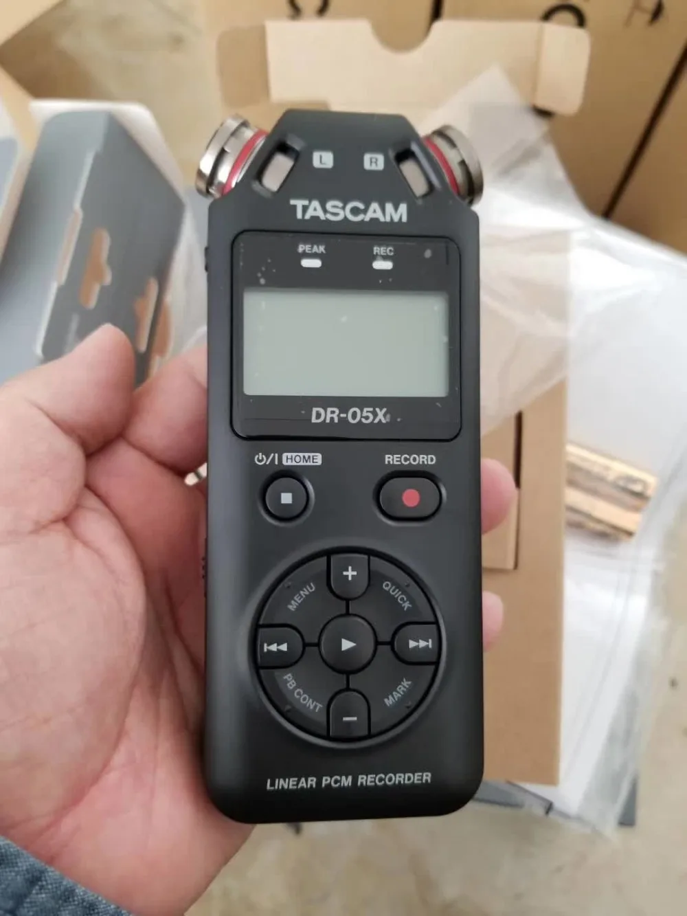 New version TASCAM DR05x DR-05X Handheld Professional Portable Digital Voice Recorder MP3 Recording Pen USB Audio Interface
New version TASCAM DR05x DR-05X Handheld Professional Portable Digital Voice Recorder MP3 Recording Pen USB Audio Interface