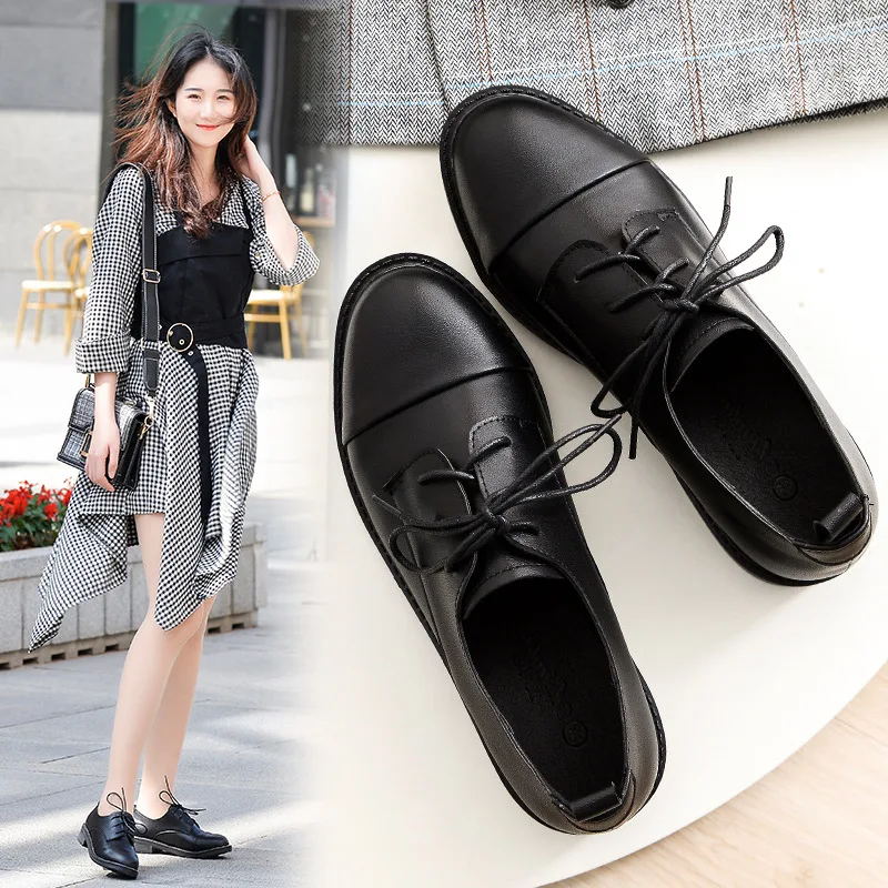 Women's fashion simple and thick with thin women's shoes soft leather matte front with small leather shoes
Women's fashion simple and thick with thin women's shoes soft leather matte front with small leather shoes