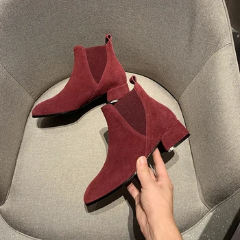 INS hot women Ankle boots Genuine Leather 22-25 cm length Cow suede female+shoes ladies autumn boots Wild ankle boots for women
INS hot women Ankle boots Genuine Leather 22-25 cm length Cow suede female+shoes ladies autumn boots Wild ankle boots for women
