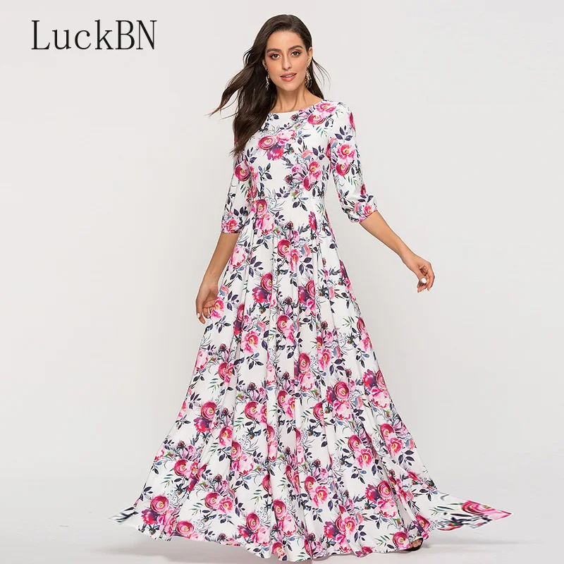 Brand Autumn White Flower Printed Dresses O-neck A-line Bohemian Dress Women Vitage Floral Party Long Dress Sundress Robe Femme
Brand Autumn White Flower Printed Dresses O-neck A-line Bohemian Dress Women Vitage Floral Party Long Dress Sundress Robe Femme