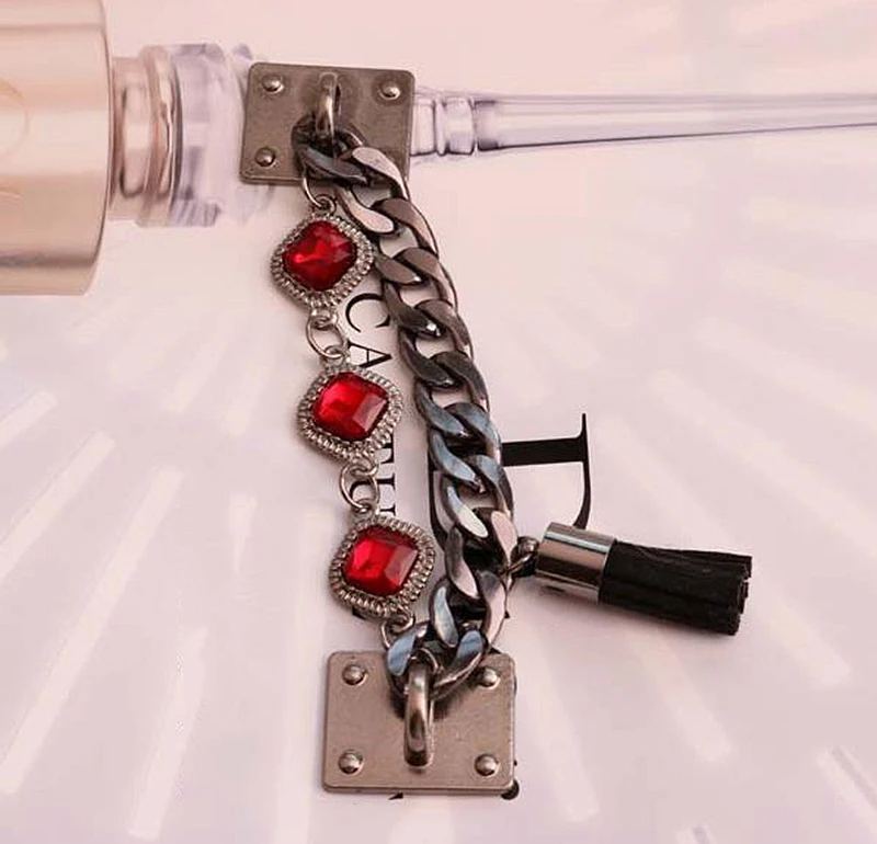Rhinestone alloy pendants artificial gemstone chain key stick hanger for bag cellphone key case diy jewelry craft accessories
Rhinestone alloy pendants artificial gemstone chain key stick hanger for bag cellphone key case diy jewelry craft accessories
