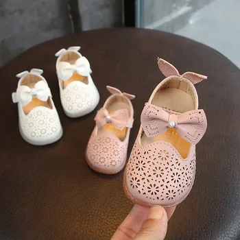 2019 Spring Infant Toddler shoes Korean version of baby girl bow Princess Shoes hollow soft sole single shoes breathable sandal
2019 Spring Infant Toddler shoes Korean version of baby girl bow Princess Shoes hollow soft sole single shoes breathable sandal