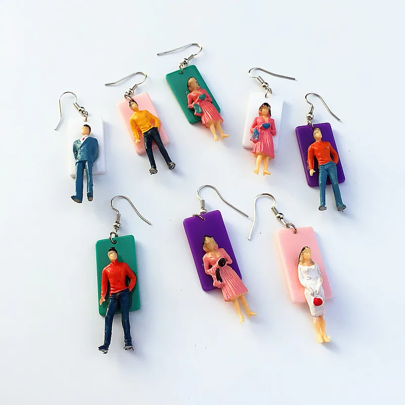 Creative Human Shape Earring Multicolor Personality Acrylic Color Mini Figures Earring Geometry Earring Hook For Women Jewelry
Creative Human Shape Earring Multicolor Personality Acrylic Color Mini Figures Earring Geometry Earring Hook For Women Jewelry
