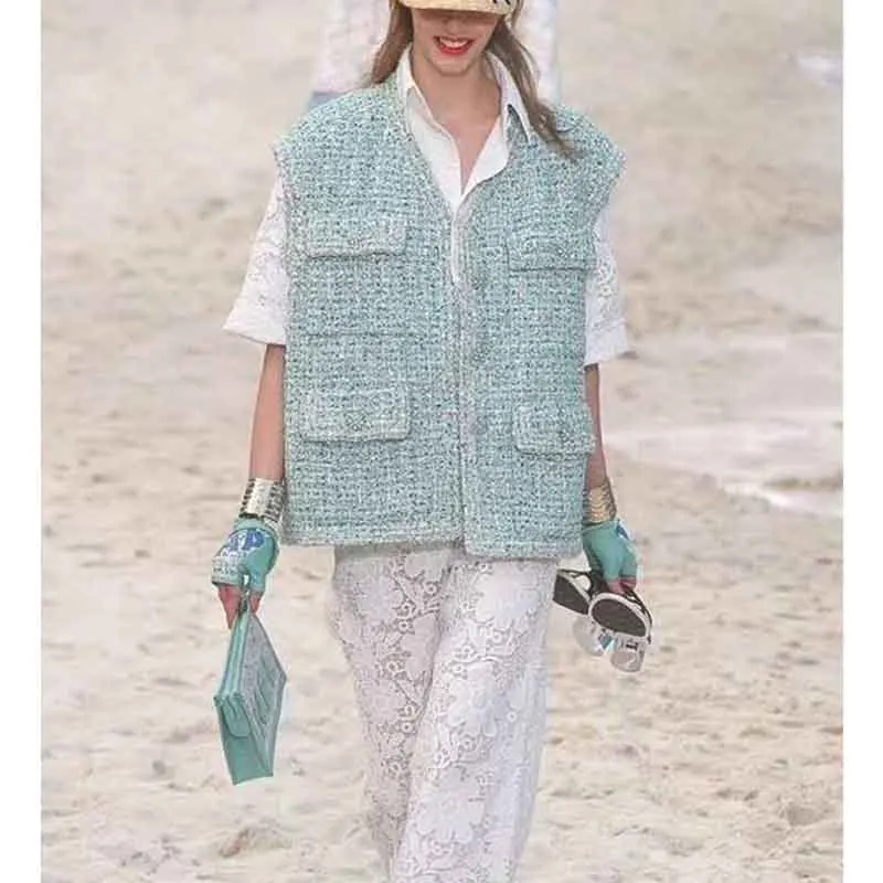 Cosmicchic Tweed Jacket Women Designer V Neck Sleeveless Coat Elegant Lady Jacket With Pocket Fashion Runway 2019 Autumn
Cosmicchic Tweed Jacket Women Designer V Neck Sleeveless Coat Elegant Lady Jacket With Pocket Fashion Runway 2019 Autumn