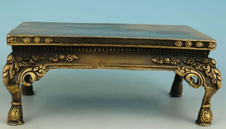TNUKK Good Chinese Old Bronze Handmade Carved Desk Collect Stand For Vase Statue ETC.
TNUKK Good Chinese Old Bronze Handmade Carved Desk Collect Stand For Vase Statue ETC.