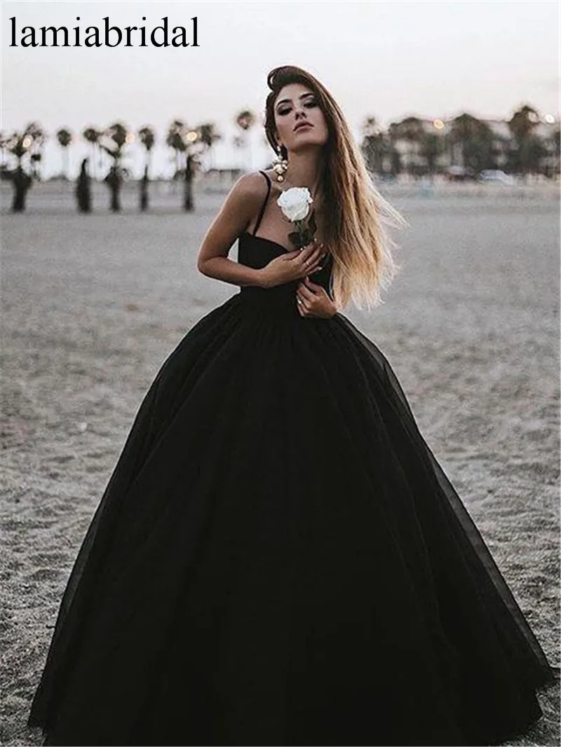 Gothic Black Cheap Prom Dresses 2019 A Line Spaghetti Straps Plus Size Ruffles Abendkleider Girls Formal Evening Party Gowns
Gothic Black Cheap Prom Dresses 2019 A Line Spaghetti Straps Plus Size Ruffles Abendkleider Girls Formal Evening Party Gowns