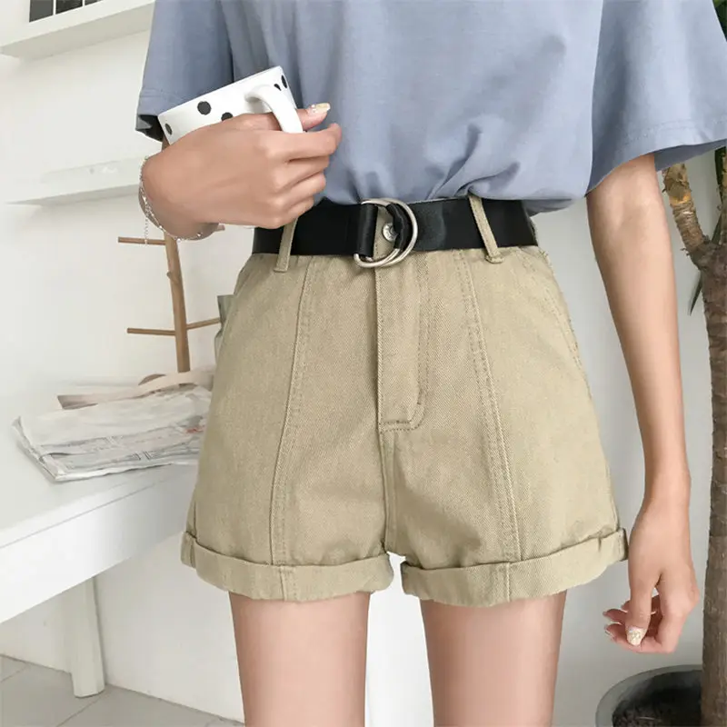 Vintage High Waist Crimping Denim Shorts Women 2019 Europe Style New Fashion Brand Slim Casual Femme Short Jeans Mujer Plus Size
Vintage High Waist Crimping Denim Shorts Women 2019 Europe Style New Fashion Brand Slim Casual Femme Short Jeans Mujer Plus Size