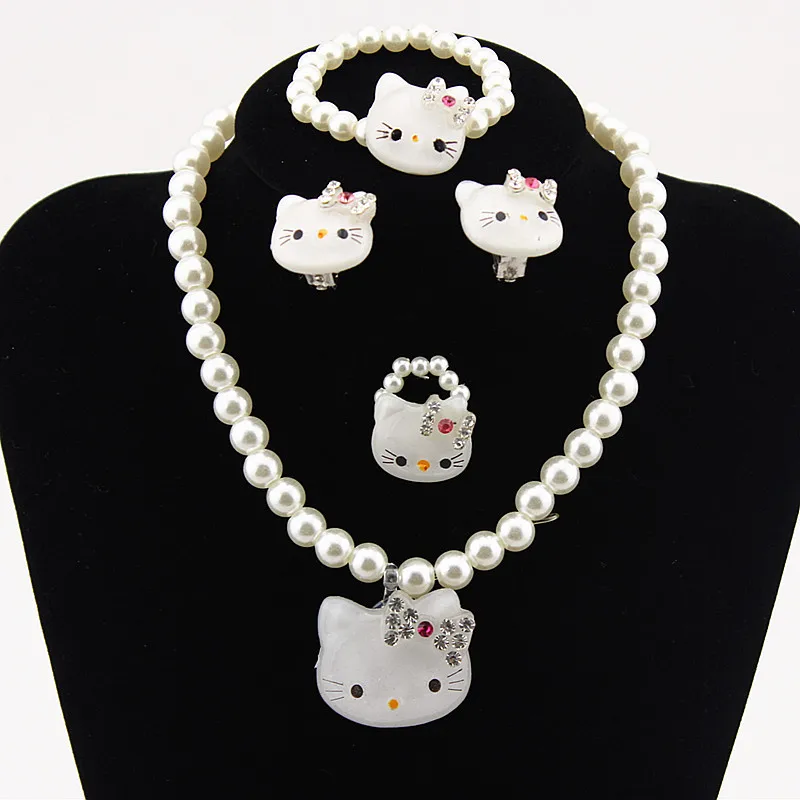 Kids Baby Girls Princess necklaces Crystal KT Cat Necklace Imitation Pearl Beads Jewelry Ring Set Children Party Xmas Gifts
Kids Baby Girls Princess necklaces Crystal KT Cat Necklace Imitation Pearl Beads Jewelry Ring Set Children Party Xmas Gifts