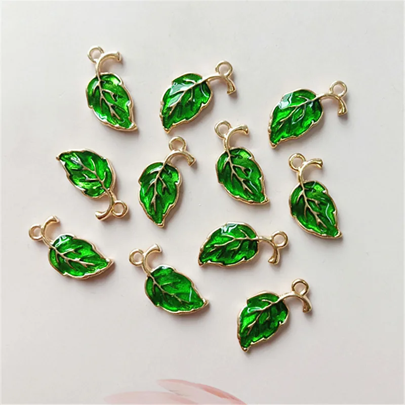 10pcs/lot Alloy Creative Gold Green Leaf Pendant Buttons Ornaments Jewelry Earrings Choker Hair DIY Jewelry Accessories Handmade
10pcs/lot Alloy Creative Gold Green Leaf Pendant Buttons Ornaments Jewelry Earrings Choker Hair DIY Jewelry Accessories Handmade
