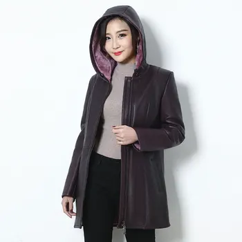 Natural double-faced sheep fur coats outerwear women hooded zipper sheepskin leather jackets 2018 new autumn winter collection
Natural double-faced sheep fur coats outerwear women hooded zipper sheepskin leather jackets 2018 new autumn winter collection