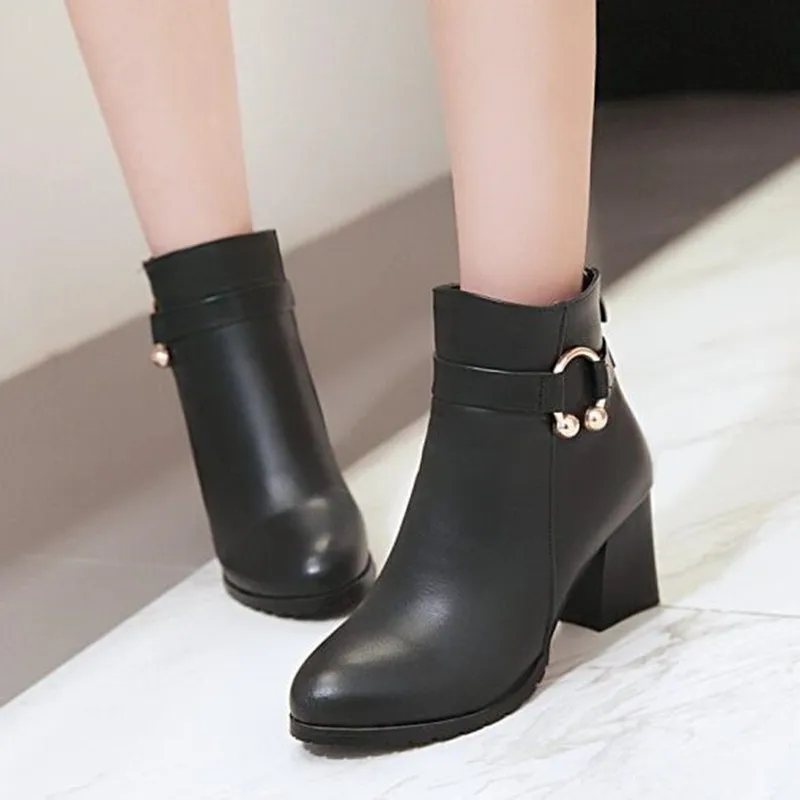 Autumn and winter new fashions high heeled women's single boots fashion simple and comfortable Martin boots
Autumn and winter new fashions high heeled women's single boots fashion simple and comfortable Martin boots
