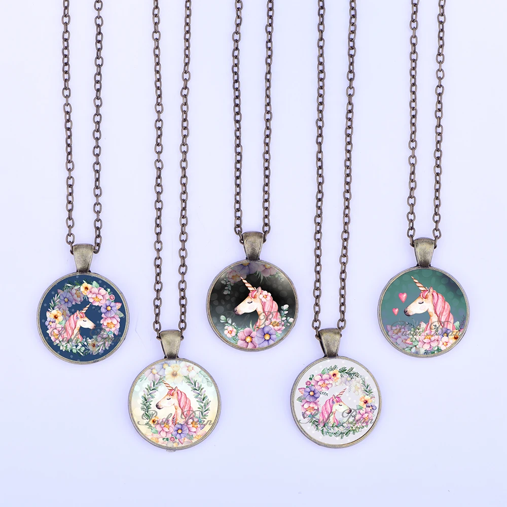 Unicorn Glass Cabochon Pendants Necklaces Large Unicorn Pattern Charm Necklace Unicorn Jewelry Favor Party Gifts for Children
Unicorn Glass Cabochon Pendants Necklaces Large Unicorn Pattern Charm Necklace Unicorn Jewelry Favor Party Gifts for Children
