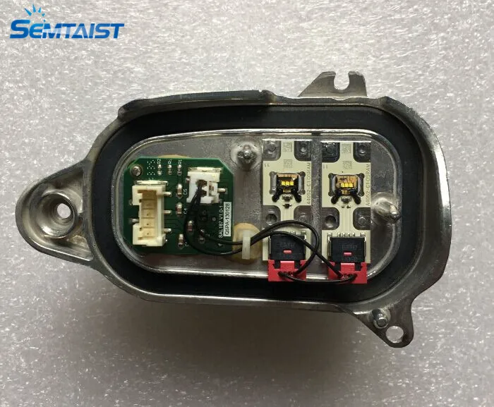 semtaist Genuine OEM led headlight DRL diode light insert light bulb for Q5 free shipping
semtaist Genuine OEM led headlight DRL diode light insert light bulb for Q5 free shipping