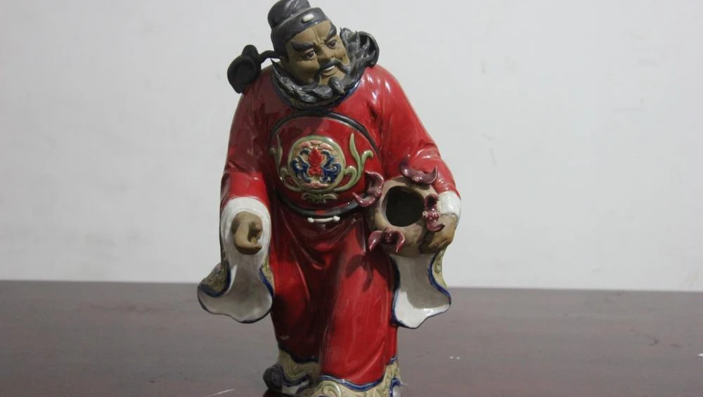 14 Feng shui pottery porcelain Stand Zhong Kui ChungKuel Catch Devil God Statue
14 Feng shui pottery porcelain Stand Zhong Kui ChungKuel Catch Devil God Statue