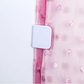 2PCS/Set Durable Adhesive Bath Curtain Clips Water-splashing Resistant Gadget Shower Curtain Clips For Bathroom Decoration
2PCS/Set Durable Adhesive Bath Curtain Clips Water-splashing Resistant Gadget Shower Curtain Clips For Bathroom Decoration