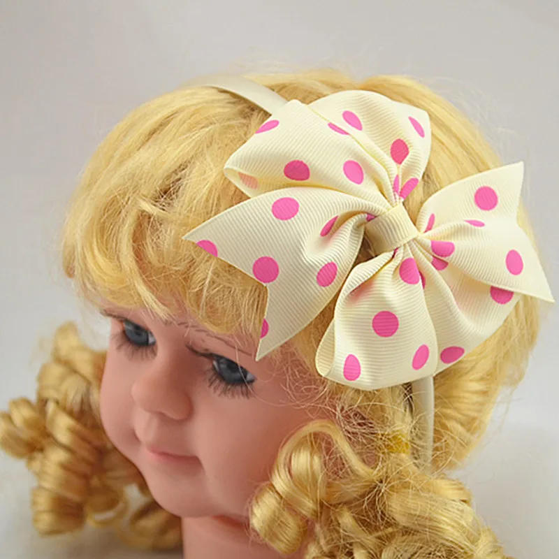 1pcs Children's elastic wave point bow tie headhoop girl fishtail spot bow headhoop accessories
1pcs Children's elastic wave point bow tie headhoop girl fishtail spot bow headhoop accessories