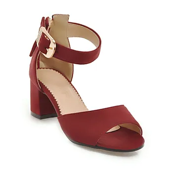 18 years summer comfortable thick heel with open toe buckle with size code 31-48 small fresh sandals tide 18613
18 years summer comfortable thick heel with open toe buckle with size code 31-48 small fresh sandals tide 18613