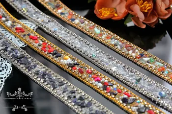 Flash 4color crystal Sewing on Rhinestone 1yard Crystal Glass Strass Crystals Stones For Clothes Crafts Decorations
Flash 4color crystal Sewing on Rhinestone 1yard Crystal Glass Strass Crystals Stones For Clothes Crafts Decorations
