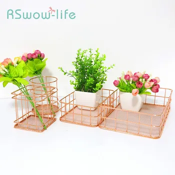 Nordic Rose Gold Wrought Iron Net Bottom Storage Basket Pen Holder Metal Office Storage Finishing Stationery Storage Basket
Nordic Rose Gold Wrought Iron Net Bottom Storage Basket Pen Holder Metal Office Storage Finishing Stationery Storage Basket