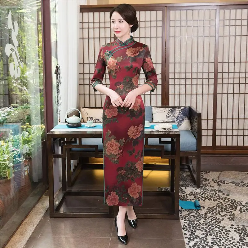 New Arrival Women's Long Cheongsam Fashion Chinese Style Rayon Dress Elegant Slim Qipao Vestido Size S M L XL XXL XXXL 4XL 9975
New Arrival Women's Long Cheongsam Fashion Chinese Style Rayon Dress Elegant Slim Qipao Vestido Size S M L XL XXL XXXL 4XL 9975