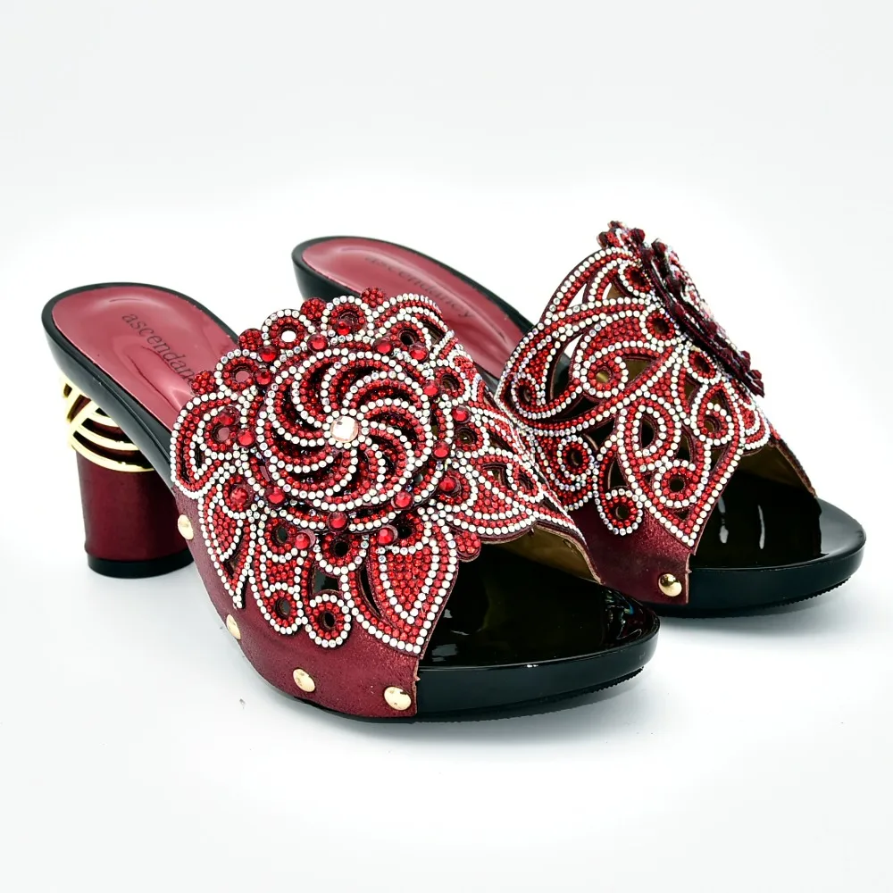 2019 new arrival women shoes 3.5 inches with size 38 to 42 wine red women slippers shoes with big flower and stones SS015-1
2019 new arrival women shoes 3.5 inches with size 38 to 42 wine red women slippers shoes with big flower and stones SS015-1