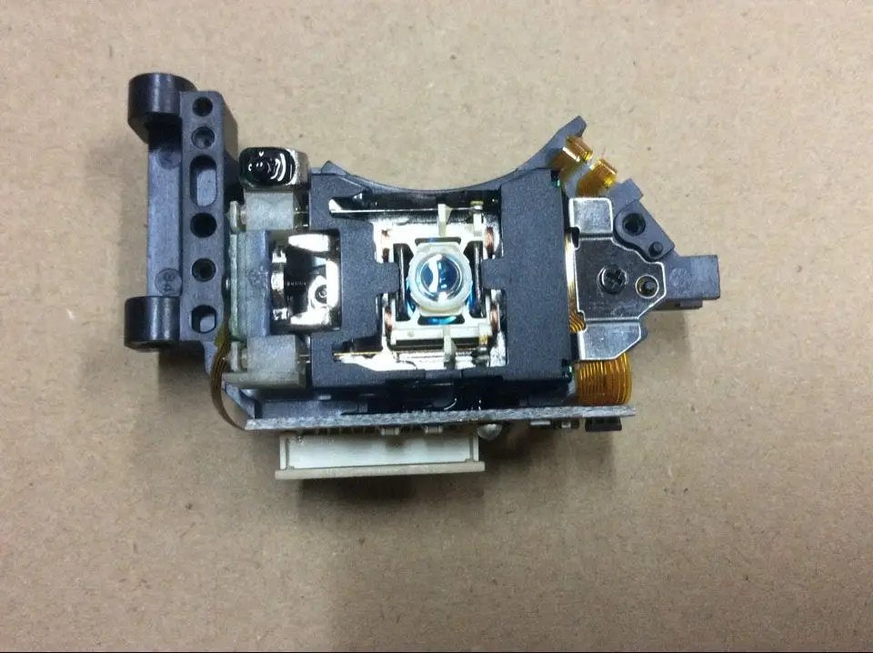 2pcs/lot Brand New SF-HD60 SF-HD62 SF HD60 HD62 Radio CD Player Laser Lens Optical Pick-ups Bloc Optique
2pcs/lot Brand New SF-HD60 SF-HD62 SF HD60 HD62 Radio CD Player Laser Lens Optical Pick-ups Bloc Optique