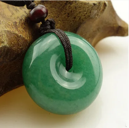 Natural Dongling buckle fashion exquisite genuine goods and baby section pendant Energy crystals Charm pendant
Natural Dongling buckle fashion exquisite genuine goods and baby section pendant Energy crystals Charm pendant