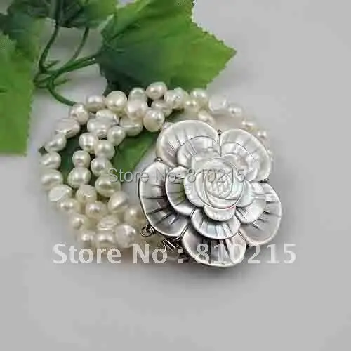 pearl bracelet AA 8-9MM White color genuine freshwater pearl baroque shaper beautiful sea shell flower clasp wholesale A2611
pearl bracelet AA 8-9MM White color genuine freshwater pearl baroque shaper beautiful sea shell flower clasp wholesale A2611
