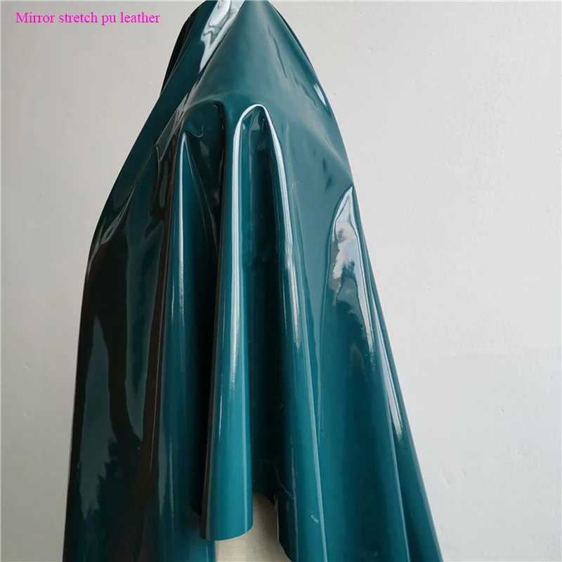 Gemstone Green Shining Mirror PU Leather Fabric PU Artificial Stretch Leather Sewing Material for Tights Pants DIY Bodysuits
Gemstone Green Shining Mirror PU Leather Fabric PU Artificial Stretch Leather Sewing Material for Tights Pants DIY Bodysuits