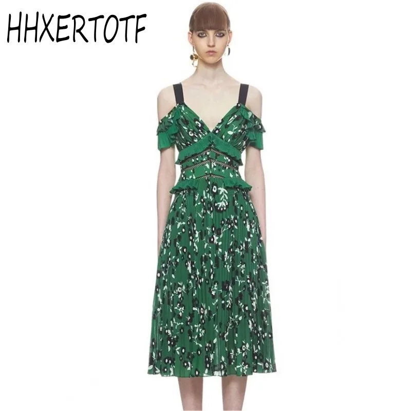 Sexy Backless Spaghetti Strap V Neck self-portrait Dress 2018 Summer Women Flower Print Red Short Dress Ruffles Hollow Out Dress
Sexy Backless Spaghetti Strap V Neck self-portrait Dress 2018 Summer Women Flower Print Red Short Dress Ruffles Hollow Out Dress