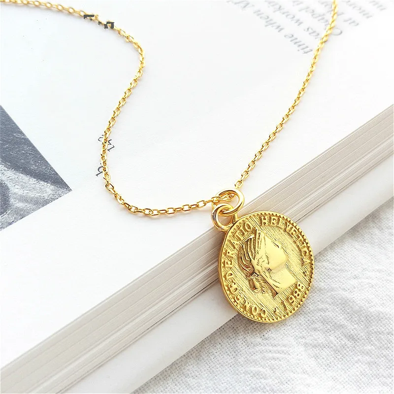 Fengxiaoling New Fashion Golden Silver Coin Portrait Pendant Necklaces For Women 925 Sterling Silver Statement Necklace Gift
Fengxiaoling New Fashion Golden Silver Coin Portrait Pendant Necklaces For Women 925 Sterling Silver Statement Necklace Gift