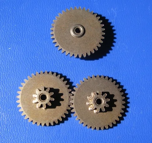 Double linked gear reduction gear 0.5M/0.6M - 10Teeths/36Teeths Inner hole:2mm
Double linked gear reduction gear 0.5M/0.6M - 10Teeths/36Teeths Inner hole:2mm