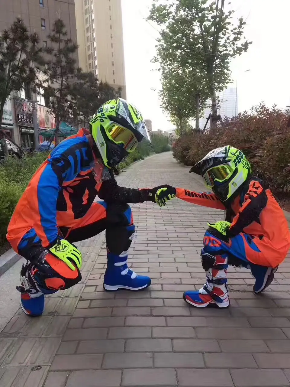 QQ20180227161525