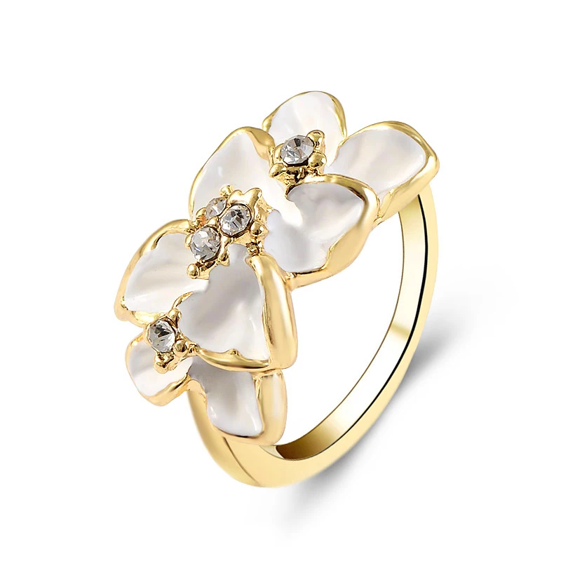 SHUANGR Gardenia Flower Ring Vintage Crystal oil Fashion Women Ring Black White Delicate Crystal Leaf Women Statement Ring
SHUANGR Gardenia Flower Ring Vintage Crystal oil Fashion Women Ring Black White Delicate Crystal Leaf Women Statement Ring