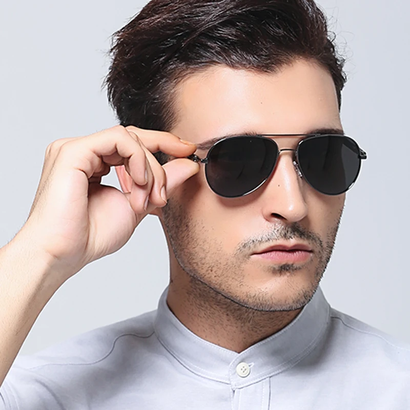 GY SNAIL 2017 Classic Brand Aviation Sunglasses men HD Polarized Driving Luxury Sun glasses male driving Hot Oculos De Sol ray
GY SNAIL 2017 Classic Brand Aviation Sunglasses men HD Polarized Driving Luxury Sun glasses male driving Hot Oculos De Sol ray