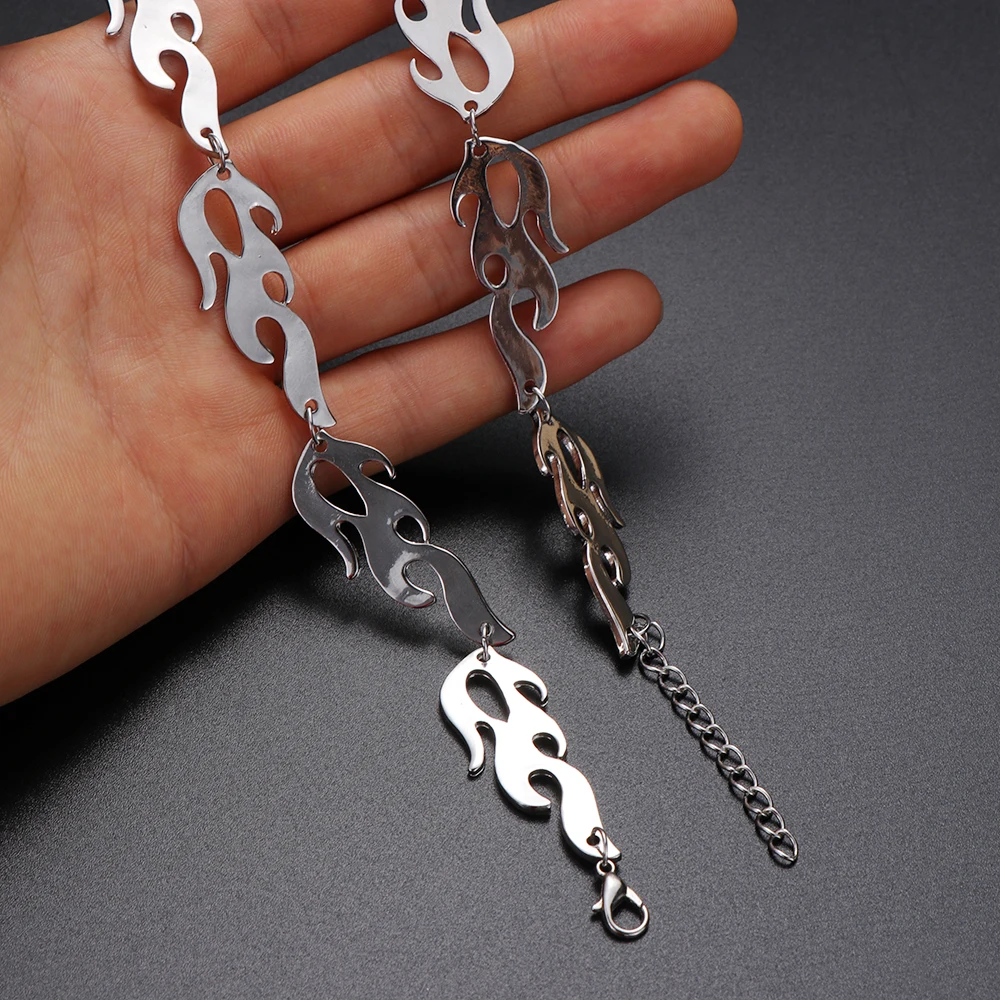 2019 Fashion Harajuku streetwear Flame Unisex Necklace Punk Accessory Rock Chain Choker Necklaces Necklaces Adjustable Jewelry
2019 Fashion Harajuku streetwear Flame Unisex Necklace Punk Accessory Rock Chain Choker Necklaces Necklaces Adjustable Jewelry