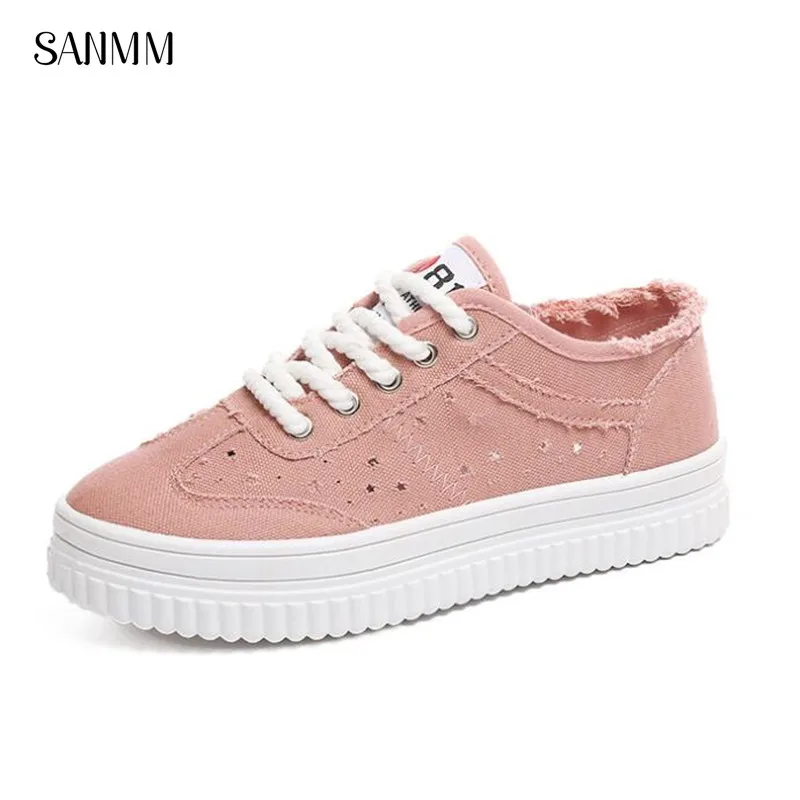 SANMM Women Thick Sole White Shoes Platform Casual Shoes Flats Breathable Walking Shoes Woman Lace-Up Sneakers AZ88
SANMM Women Thick Sole White Shoes Platform Casual Shoes Flats Breathable Walking Shoes Woman Lace-Up Sneakers AZ88