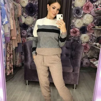 2019 Full O-neck Real Spring Woman Knit 2 Piece Suit Sweater + Pants Color Stripe Stitching Casual Two-piece Tracksuit Women
2019 Full O-neck Real Spring Woman Knit 2 Piece Suit Sweater + Pants Color Stripe Stitching Casual Two-piece Tracksuit Women