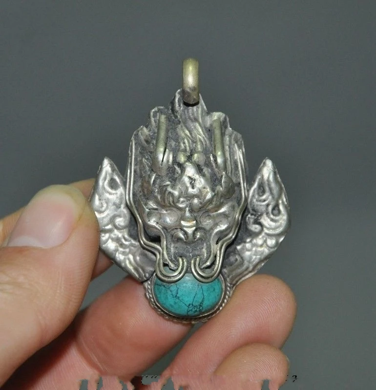 Chinese Tibetan Silver Inlay Turquoise Fengshui Dragon Head Amulet Pendant