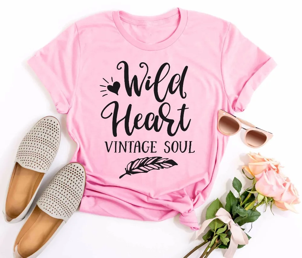 Skuggnas Wild heart vintage soul Pink T shirt grunge t shirts Short Sleeve Women Fashion Tumblr T shirt High quality Tops
Skuggnas Wild heart vintage soul Pink T shirt grunge t shirts Short Sleeve Women Fashion Tumblr T shirt High quality Tops