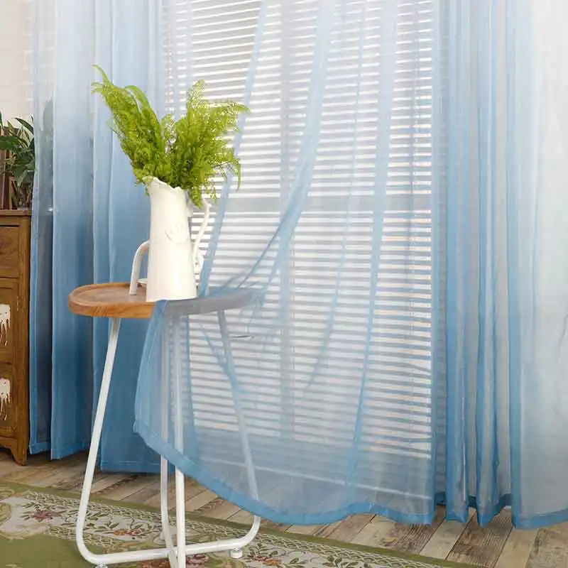 Gradient-Ramp-curtain2